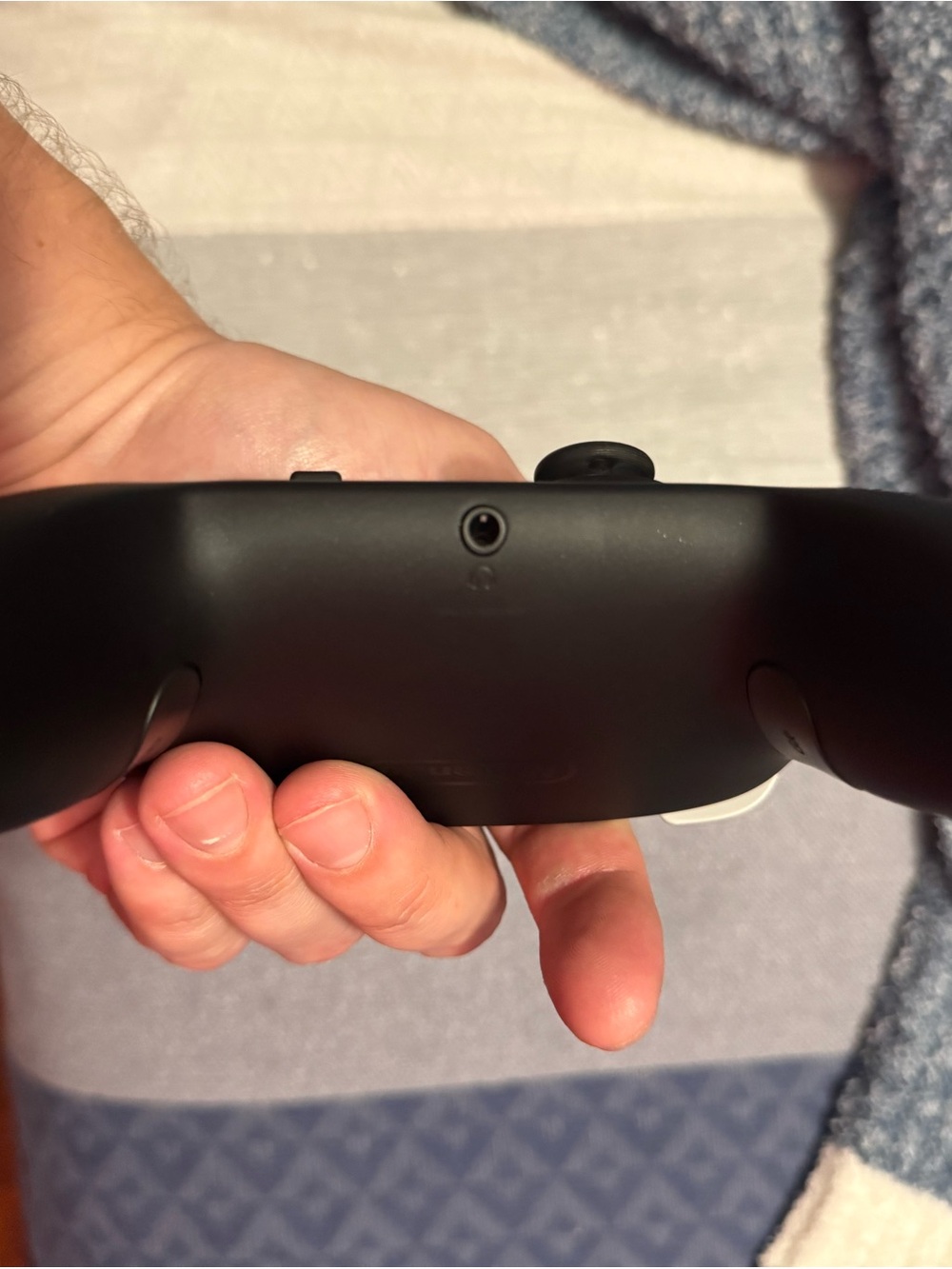 Nintendo Switch 2 Pro Controller - Matte Black - Picture 3 of 6